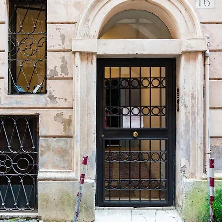 Apartment Cozy Flat Near Castel S. Angelo Rom